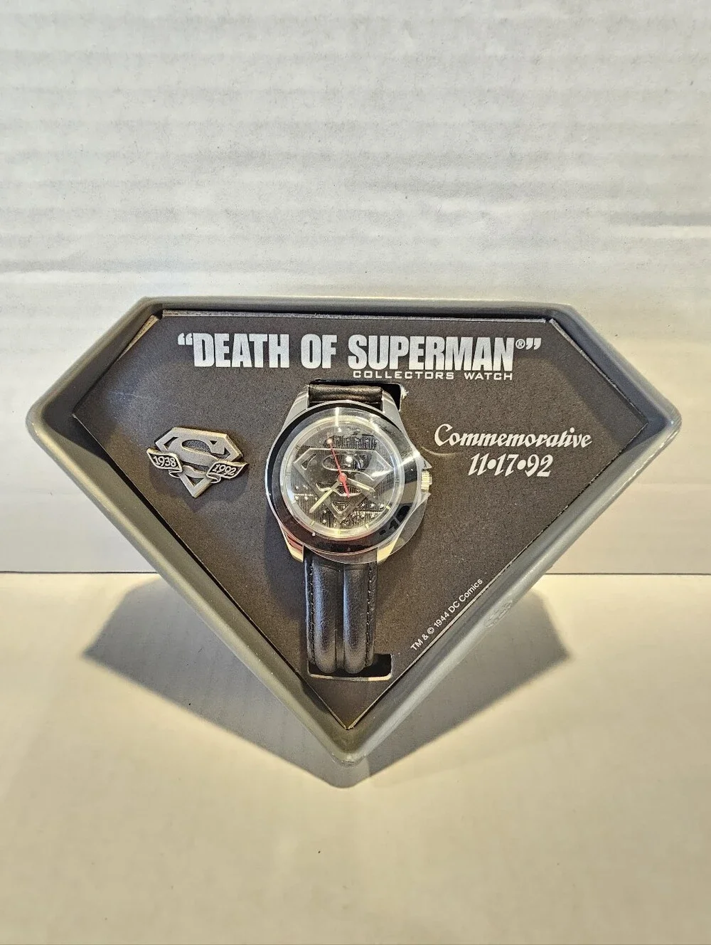 Fossil Death Of Superman Commemorative 11/17/92 Limited Edition Watch #'d/10000
